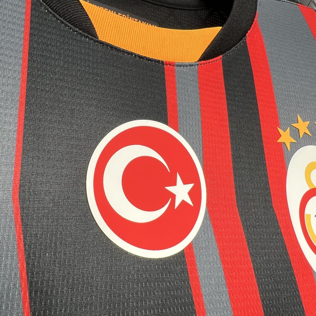 Galatasaray 2024/2025 Drittes Trikot – Erwachsene