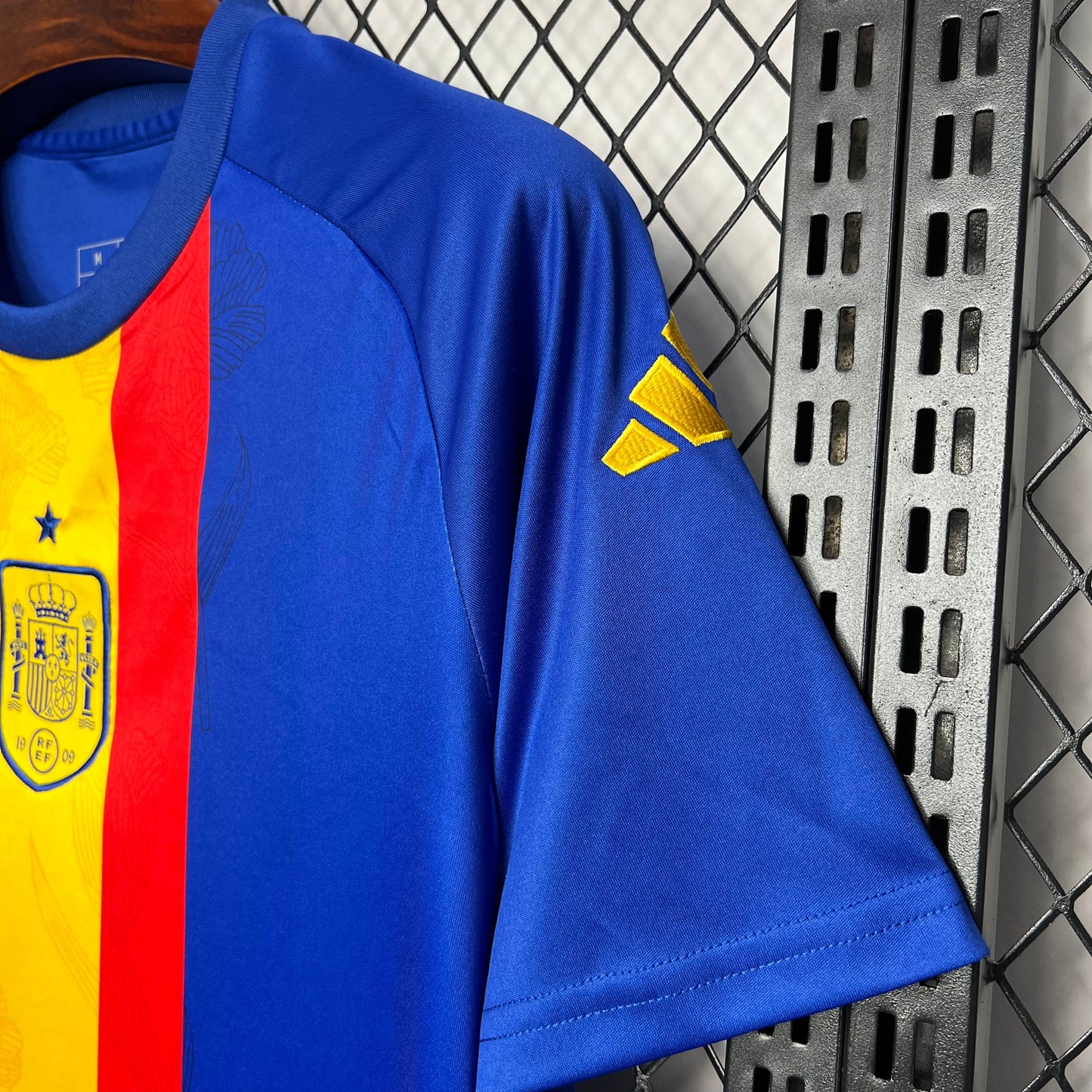 Maillot d'avant-match de l'Espagne pour l'Euro2024