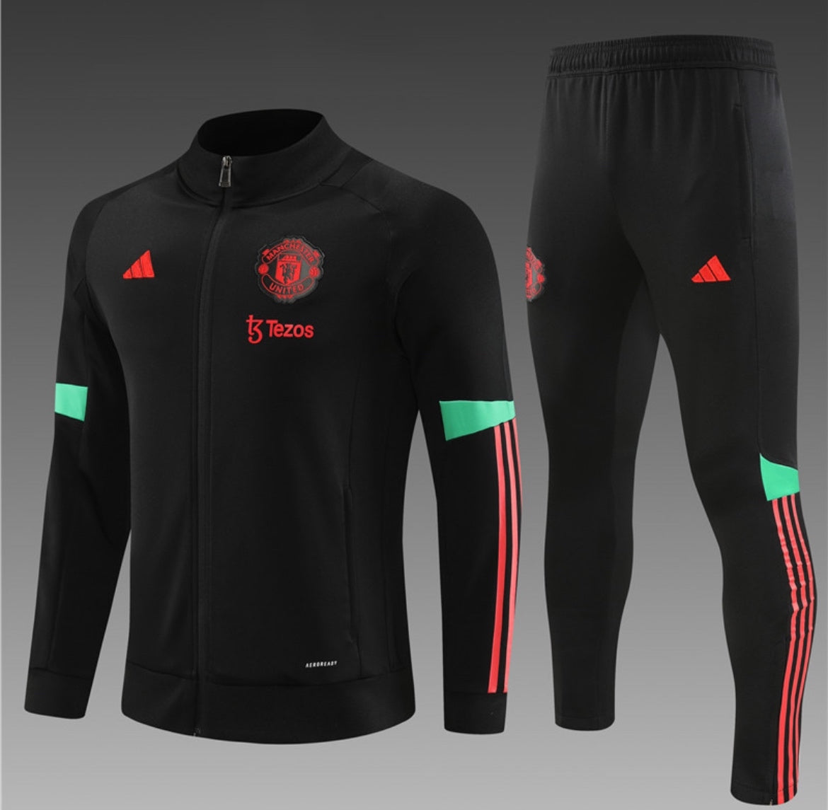 Tuta Manchester United 2023/2024 - Adulto