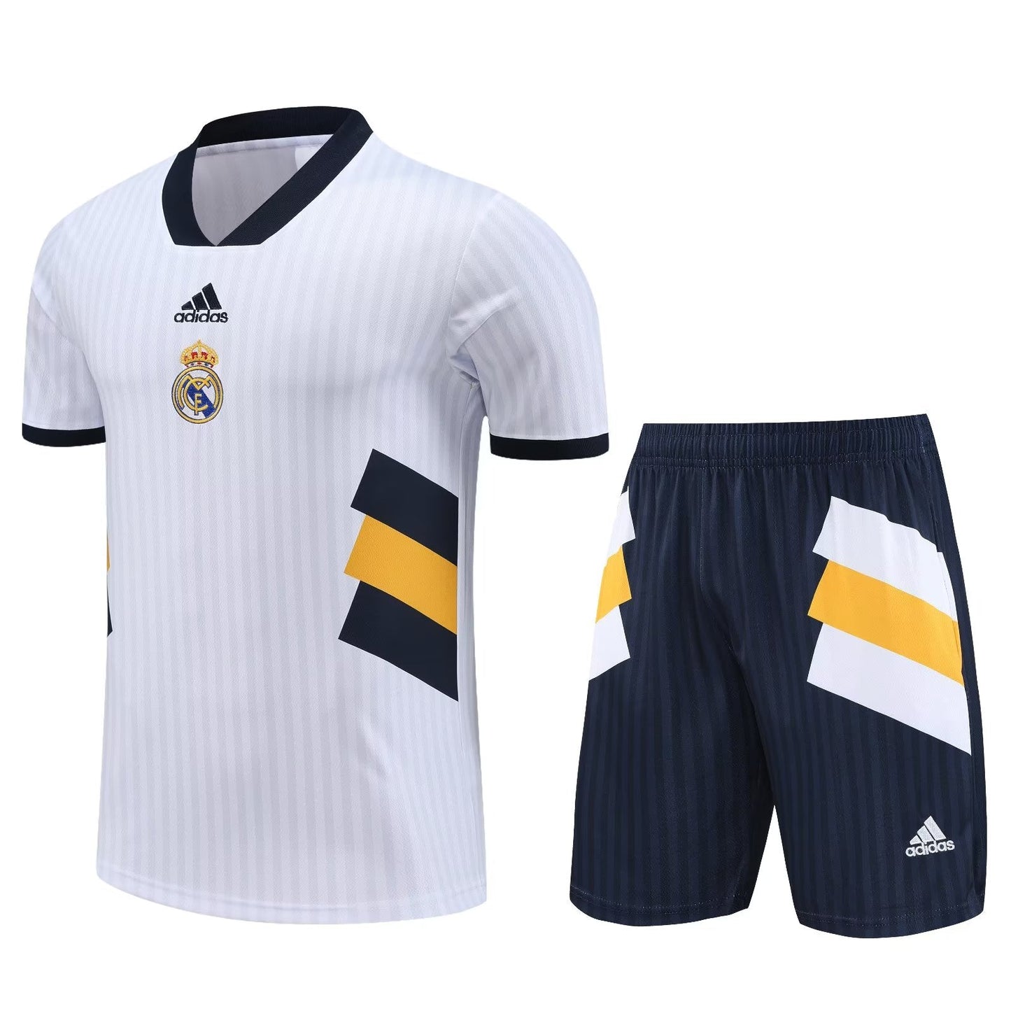 Kit d'entraînement du Real Madrid 2023/24